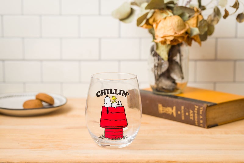 Silver Buffalo Peanuts Snoopy And Woodstock Chillin Stemless Wine Glass, 20 Ounces, 1 Count (Pack of 1) - Image 2