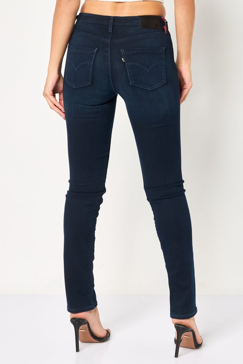 Levi's جينز ليڤيس النسائي الضيق القابل للتمدد من ريدلوب، أزرق غامق - Image 4