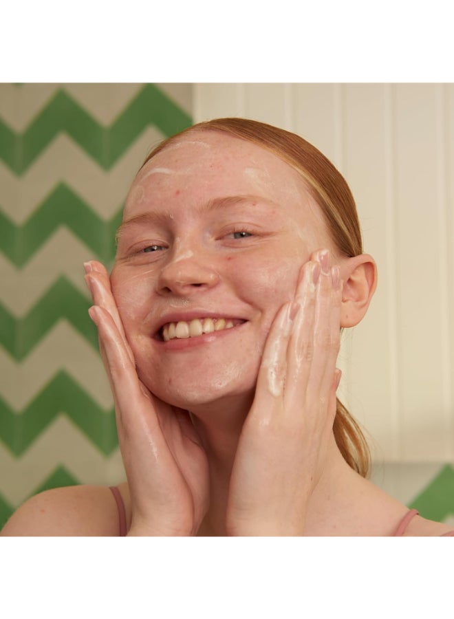 THE BODY SHOP Tea Tree Skin Clearing Facial Wash – Gel-to-Foam Cleanser with Salicylic Acid & Tea Tree Oil | Reduces Blemishes, Controls Excess Oil, Gently Exfoliates Dead Skin | Vegan, Dermatologically Tested, 250ml - Image 3