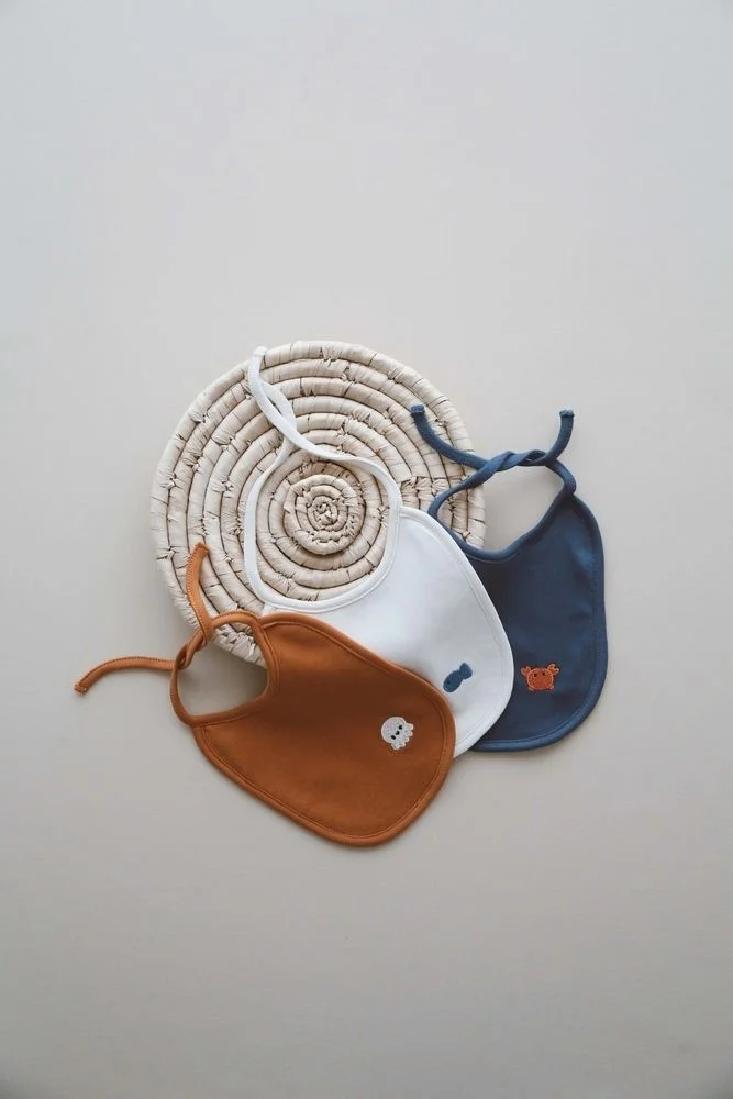 اوهلالا كوالا Triple Ribbed Baby Bib 0-3 Months