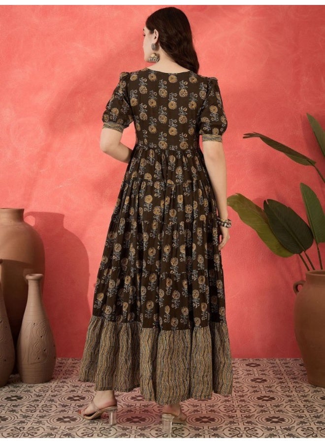 AKS Olive Cotton Printed Tiered Flared Maxi Dress  - Image 4