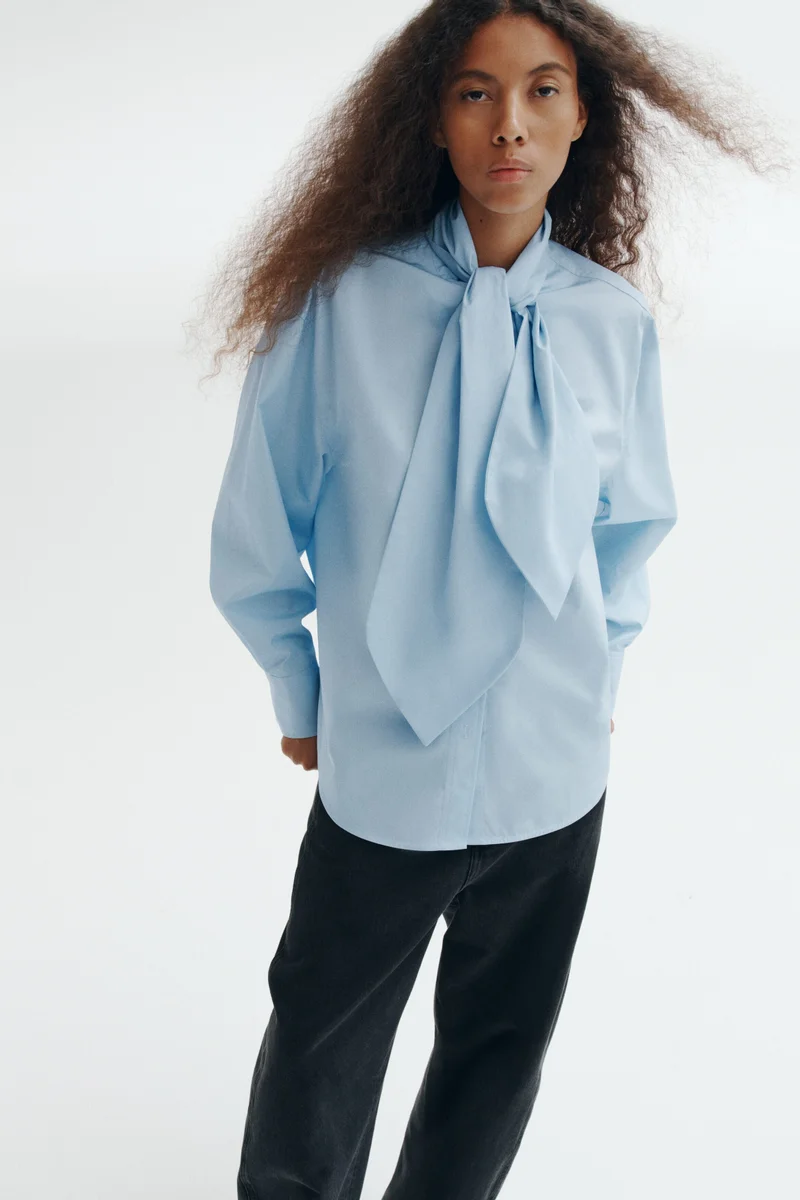 H&M Bow-collar cotton poplin shirt
