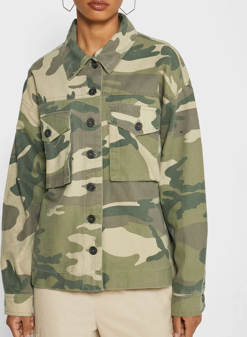 FOREVER 21 Camo Print Jacket