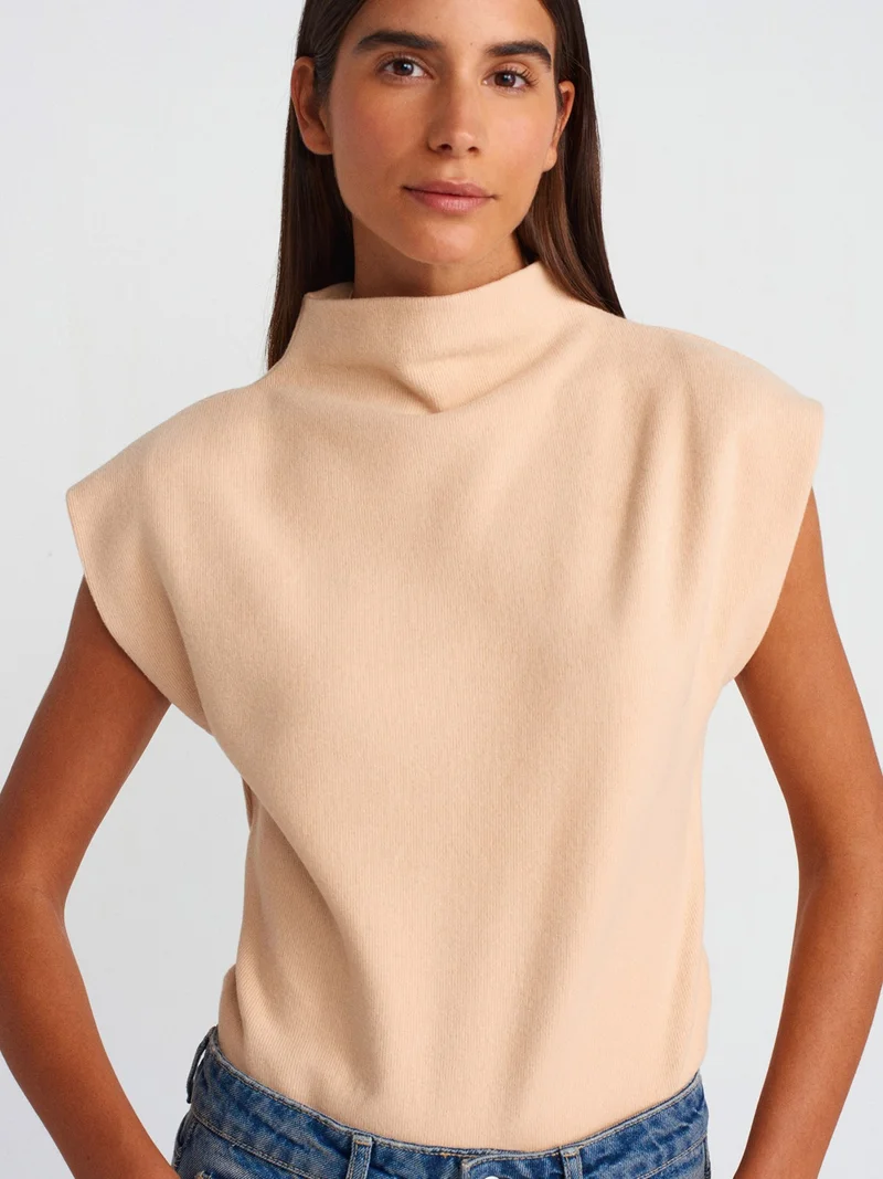 ديلفين 31342 Soft Texture Knitted Sweater-Light Beige