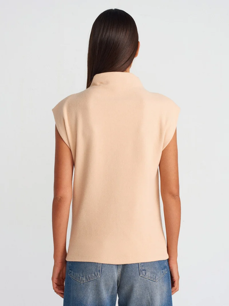 ديلفين 31342 Soft Texture Knitted Sweater-Light Beige