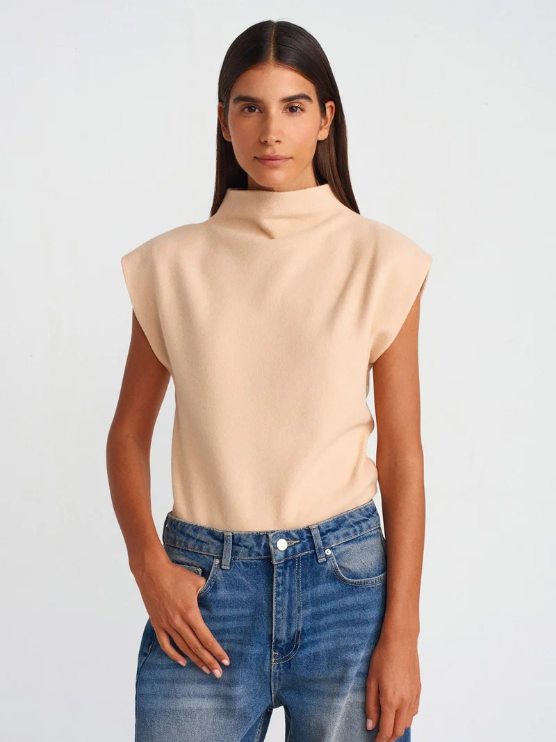 ديلفين 31342 Soft Texture Knitted Sweater-Light Beige