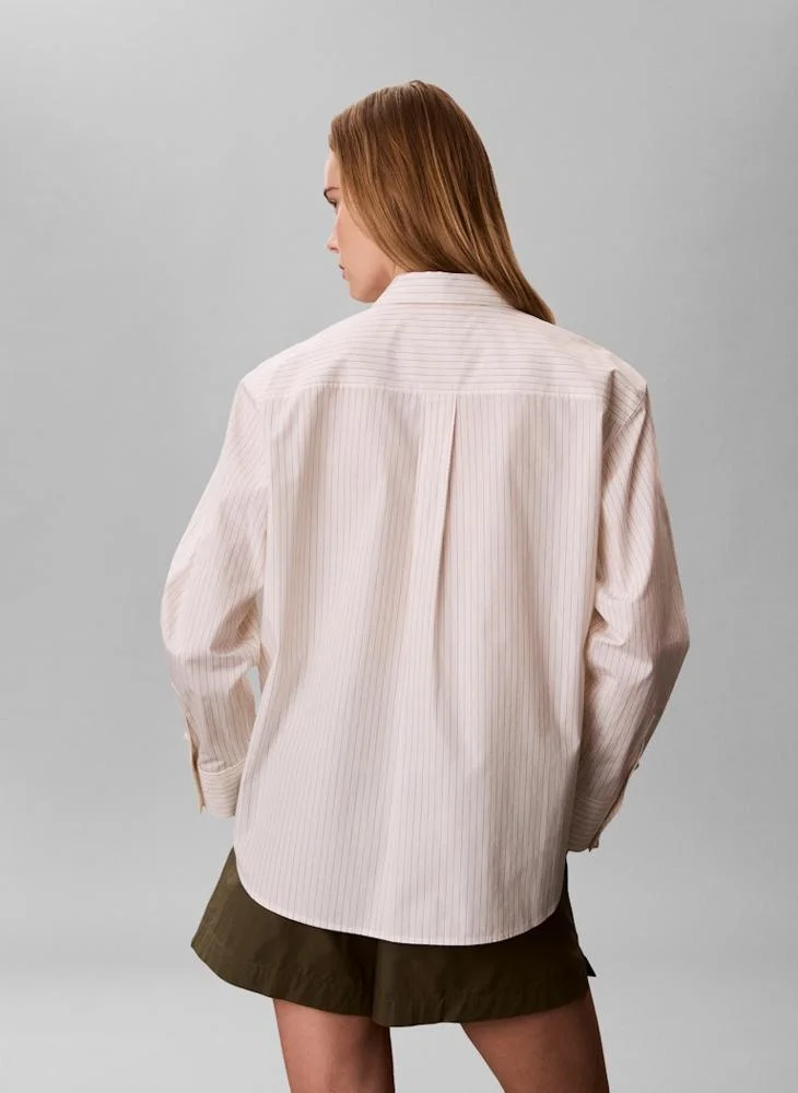 كالفن كلاين جينز قميص بوبلين قطني مصبوغ بالخيوط مريح