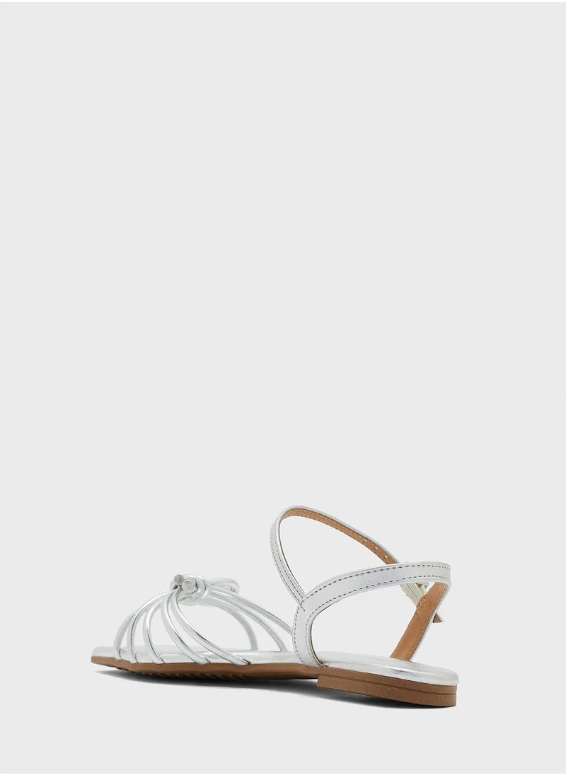 فيزانو Lydia Ankle Strap Low Heel Sandals