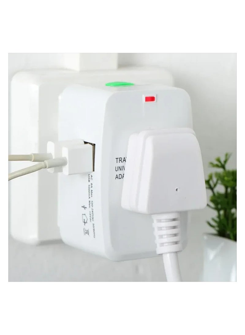 Versatile universal AC power adapter for travel, designed for use with multiple plug types, including two USB ports to efficiently charge different devices - Image 2