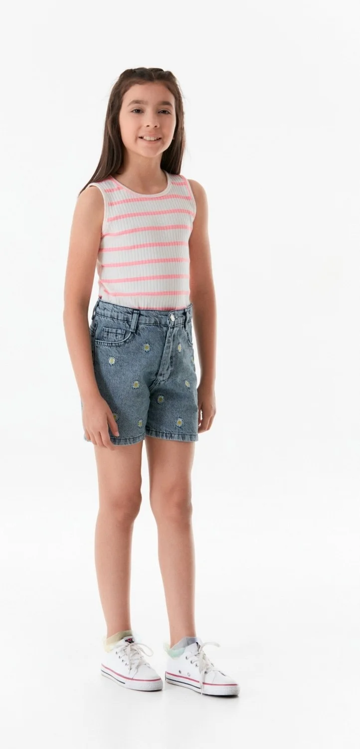 FullaModa Flower Embroidered Girls' Shorts