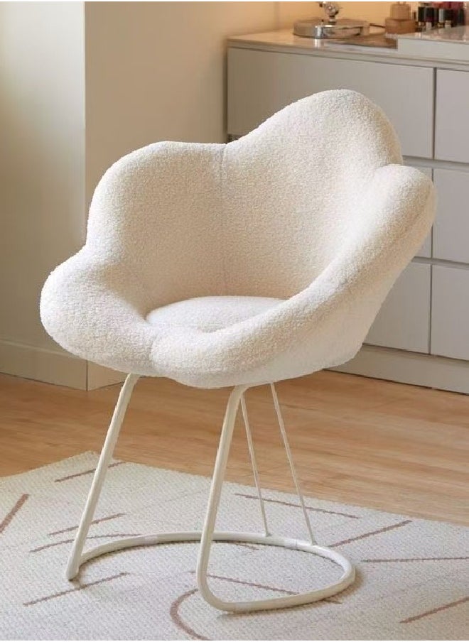 Raffine - Elegant Cloud-Shaped 360° Rotating Sherpa Chair Cozy Minimalist Accent for Home Bedroom and Vanity Spaces Size 78×52×45cm - Image 1