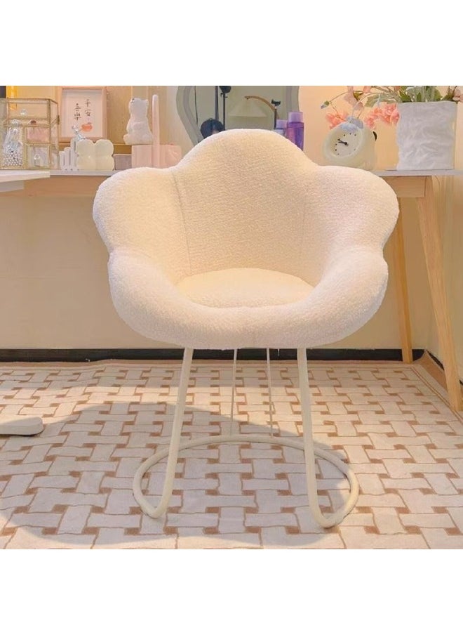 Raffine - Elegant Cloud-Shaped 360° Rotating Sherpa Chair Cozy Minimalist Accent for Home Bedroom and Vanity Spaces Size 78×52×45cm - Image 1