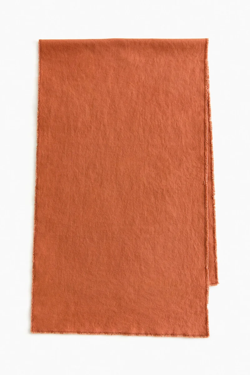 H&M Linen-blend fringed table runner