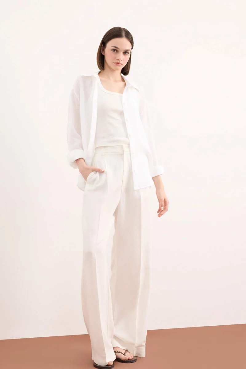 ديفاكتو Oversize Linen Long Sleeve White Shirt