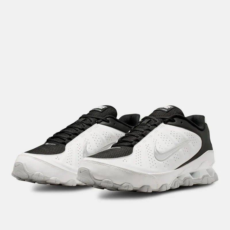 نايكي Men's Reax 8 Training Shoes