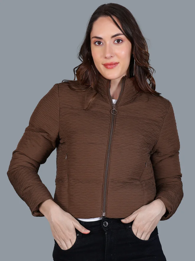 فورت كولينز جاكيت قصير مبطن بني للنساء من فورت كولينز
