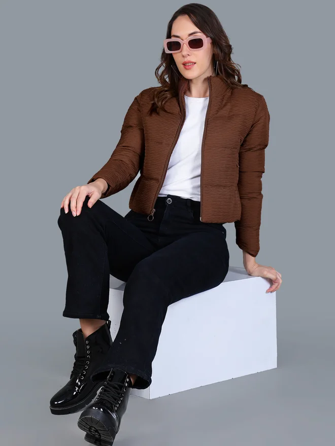 فورت كولينز جاكيت قصير مبطن بني للنساء من فورت كولينز