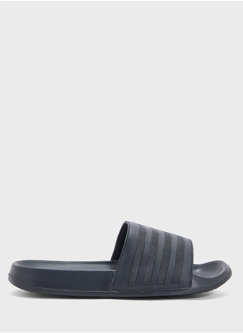 سفنتي فايف Beach And Pool Slides Sandals