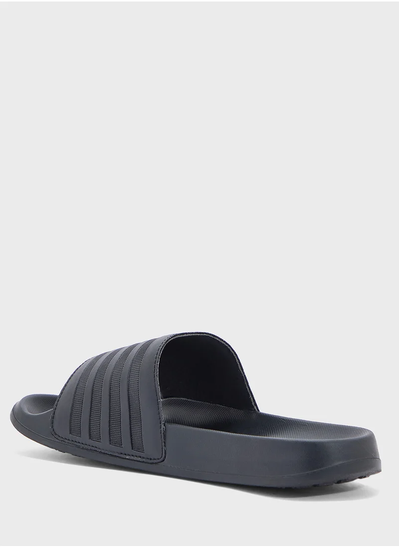 سفنتي فايف Beach And Pool Slides Sandals