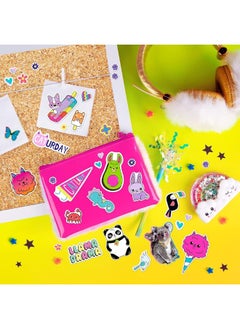 Fashion Angels 1000+ Animal Sticker Book - 40-Page Sticker Book For Kids - Over 1000 Stickers for Scrapbooking, Planner Decor, Gifts & Creative Play, Ages 6 and Up - pzsku/Z1FCFC09309AB136F085BZ/45/_/1729412015/de52a272-3495-43e6-bf4e-17890304da92