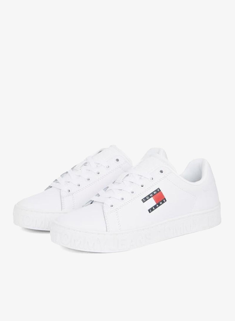TOMMY JEANS Logo Embossed Contrast Sneakers - Image 3