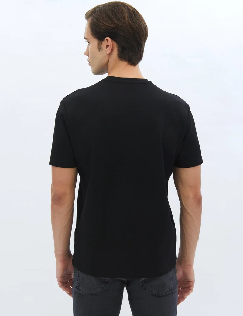 كيب Black Plain Crew Neck T-Shirt