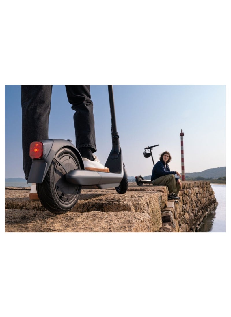 SEGWAY - Ninebot KickScooter E2 Pro | Powered by Segway | RideLONG Technology | 25 km/h max speed | 3 Riding mode | 2 Breaks - Image 1