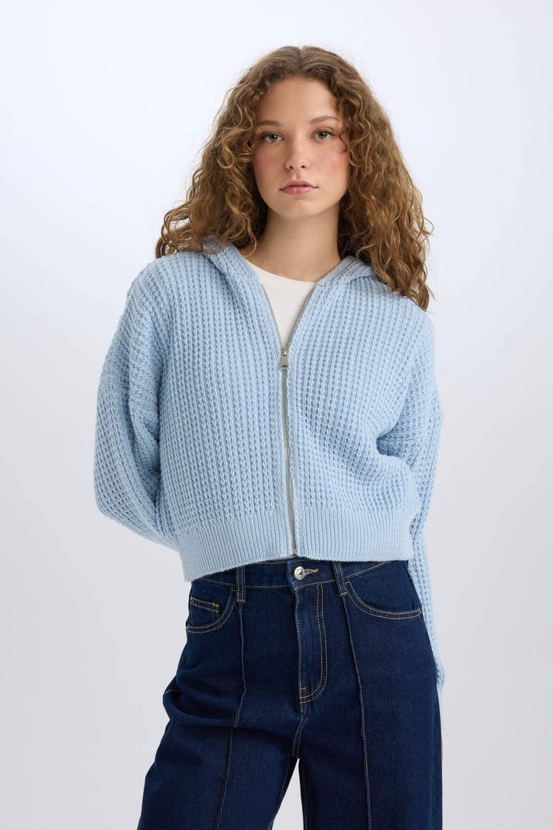 DeFacto Regular Fit Hooded Knitwear Cardigan - Image 3