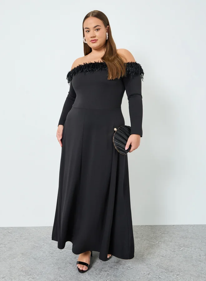 Plus Size Black Off-Shoulder A-Line Maxi Dress
