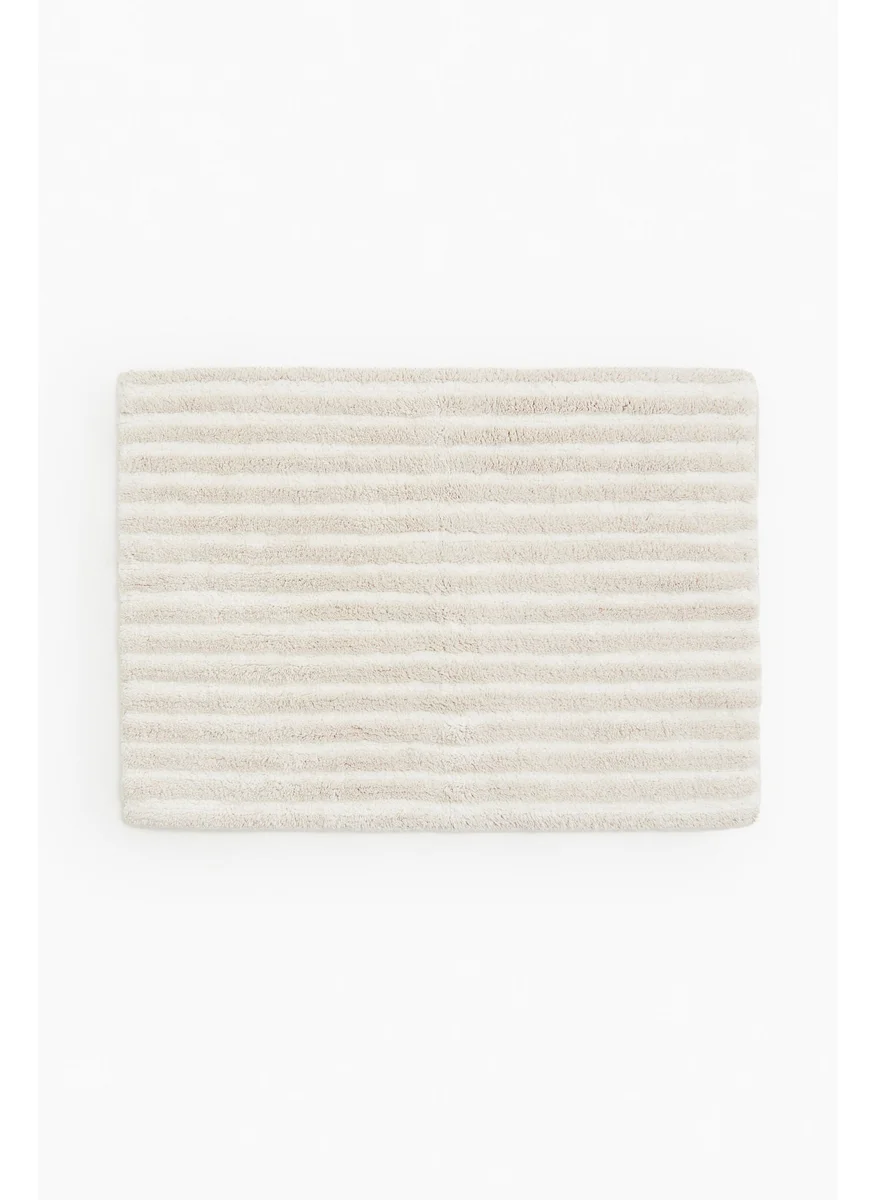 H&M Tufted Cotton Bath Mat