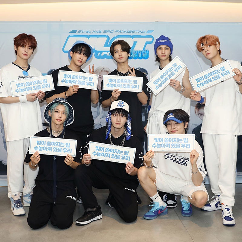 Stray Kids 3RD FM 5STAR Hoodie Sweatshirt Fleece-White - Image 4