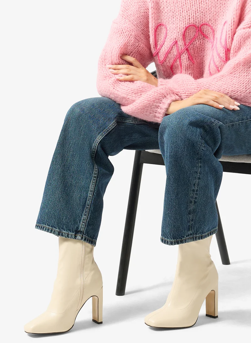 جينجر بوت للكاحل بنعل مدبب وسحاب جانبي