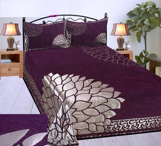 CHENILLE VELVET FLORAL 500 TC HEAVY BEDSHEET FOR DOUBLE BED KING SIZE 90 X 100 INCH PURPLE COLOR WITH 2 PILLOW COVERS