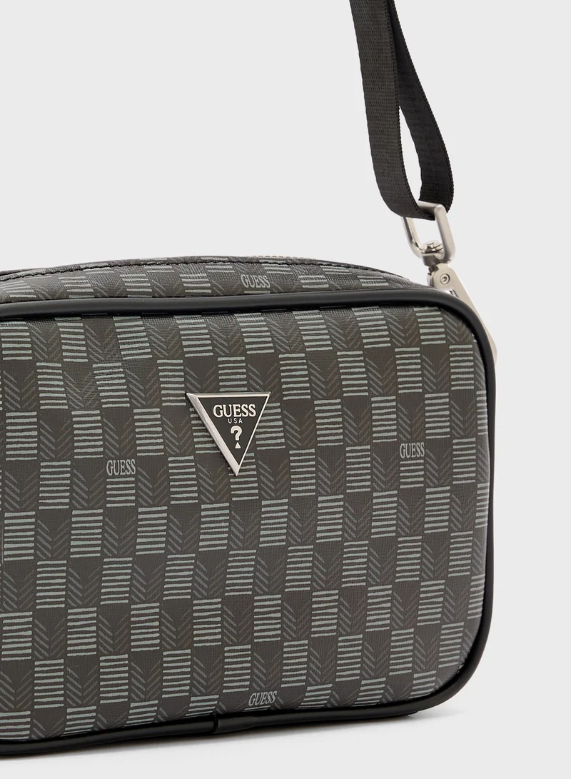 جس Logo Detail Zip Over Toiletry Bags
