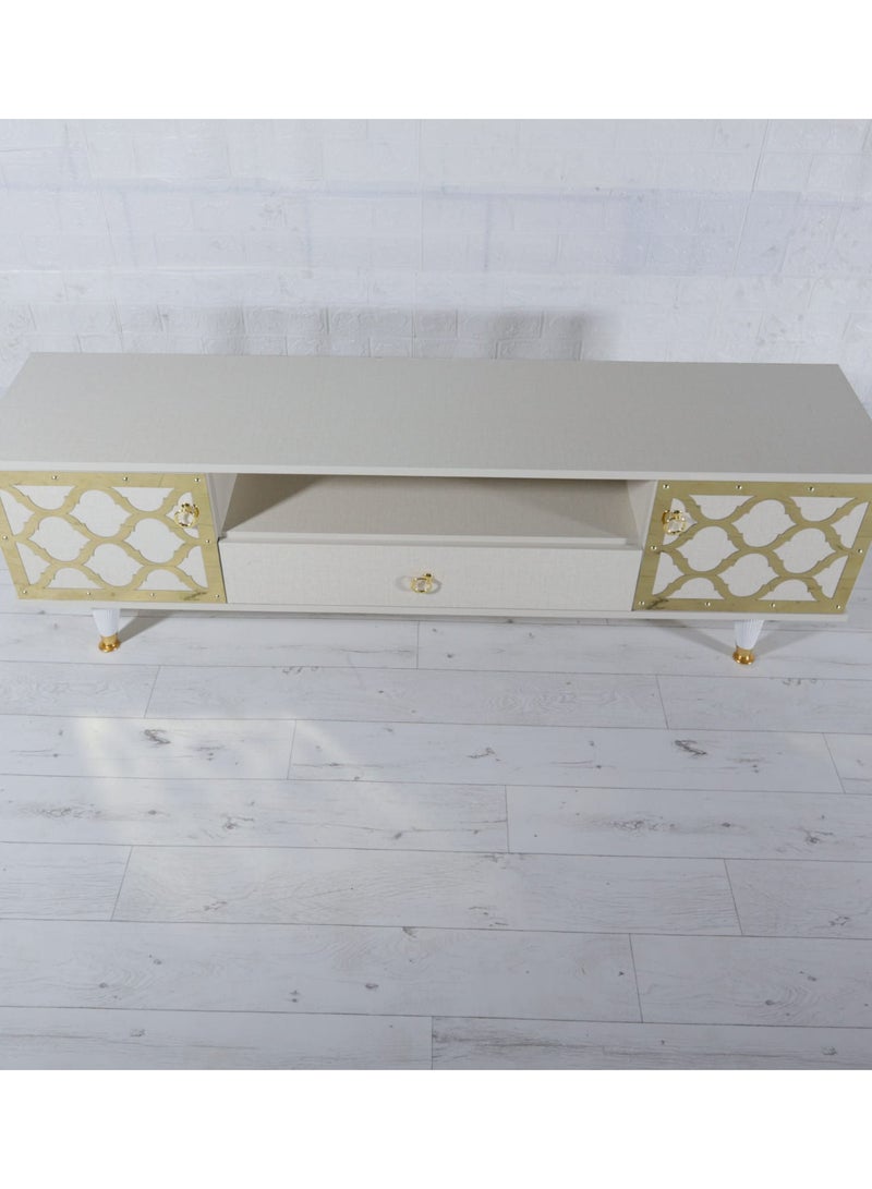 TV table size 160