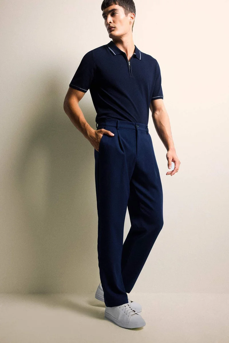ديفاكتو Straight Fit Regular Hem Trousers