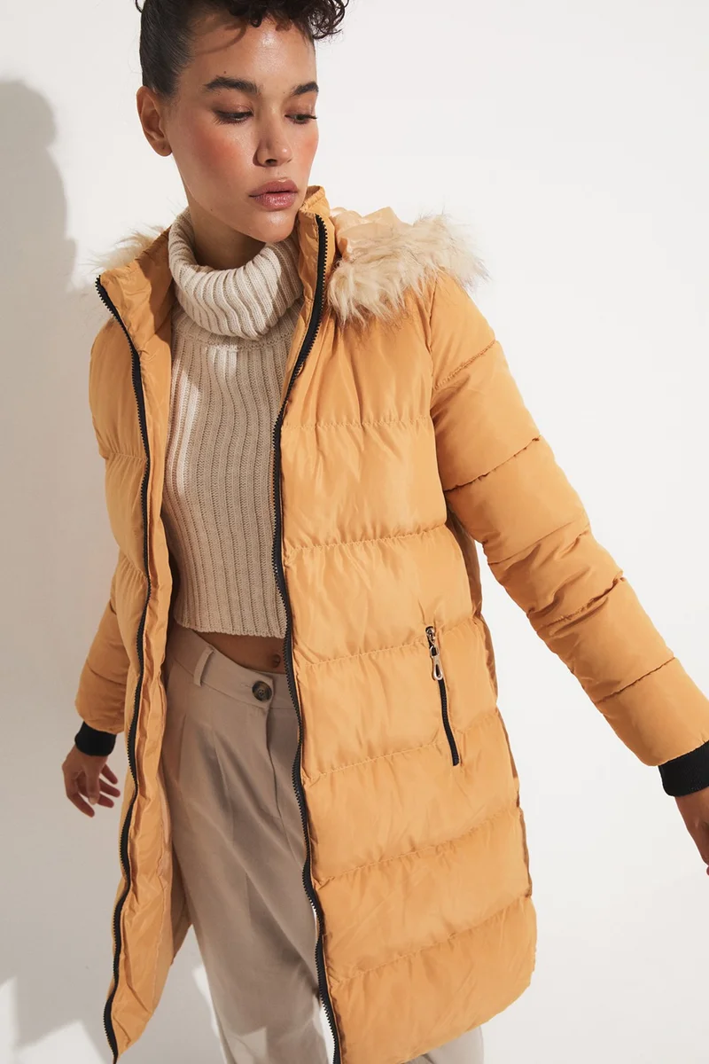 جون Women's Coat