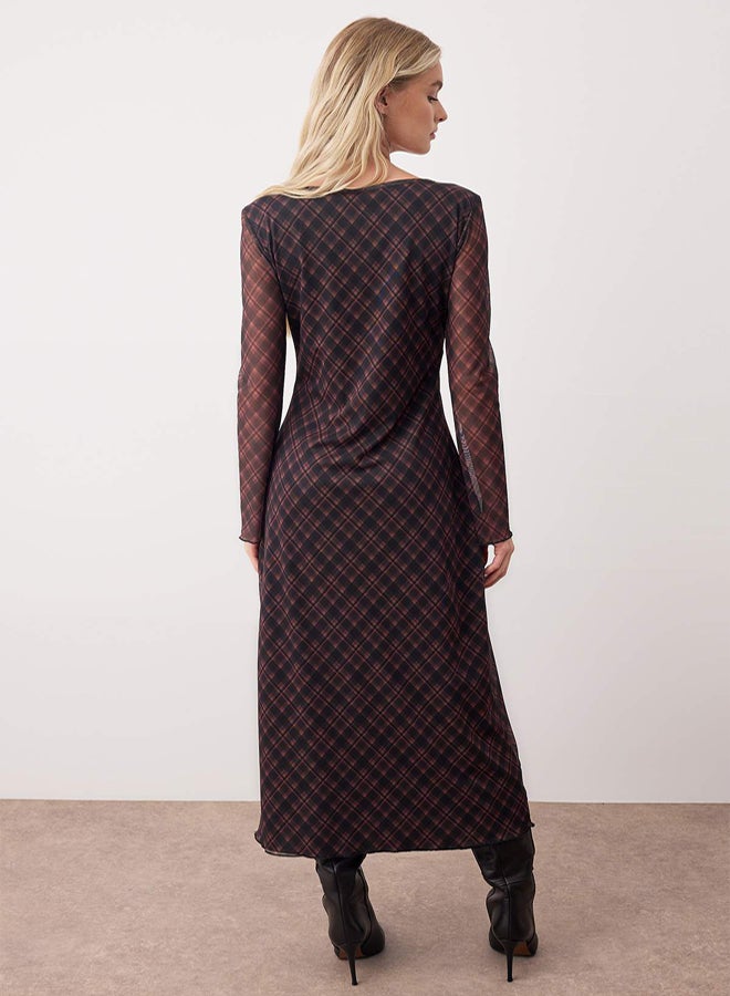 trendyol Multicolored Plaid Printed Maxi Knitted Dress with TieUp Detail - Image 4