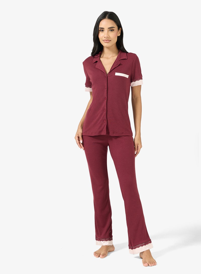 جينجر طقم قميص وبيجامة بأزرار وتفاصيل دانتيل - Image 5