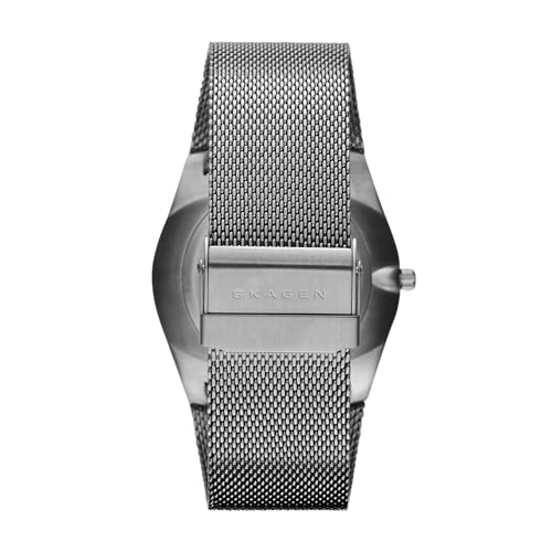 Skagen ساعة سكاجن للرجال ميلبي ثلاثية اليدين مع تاريخ اليوم باللون الرمادي الفحم، حزام شبكي من التيتانيوم (الموديل: SKW6007) - Image 2