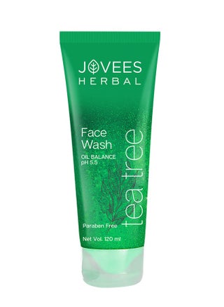 Jovees Face Wash Tea Tree Oil Control 120 Ml - pzsku/Z1FEB8F60BBFCA53CDBB6Z/45/_/1729437625/29f744ef-302a-4430-ad15-8237e0d646d3