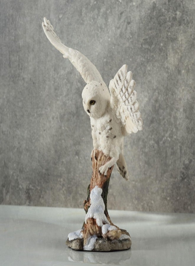 فيرونيز ديزاين تمثال بومة ثلجية من تصميم فيرونيز، مقاس 7 1/8 بوصة، تفرد جناحيها وتجلس على غصن، مصنوع من الراتنج ومطلي يدويًا. - Image 3