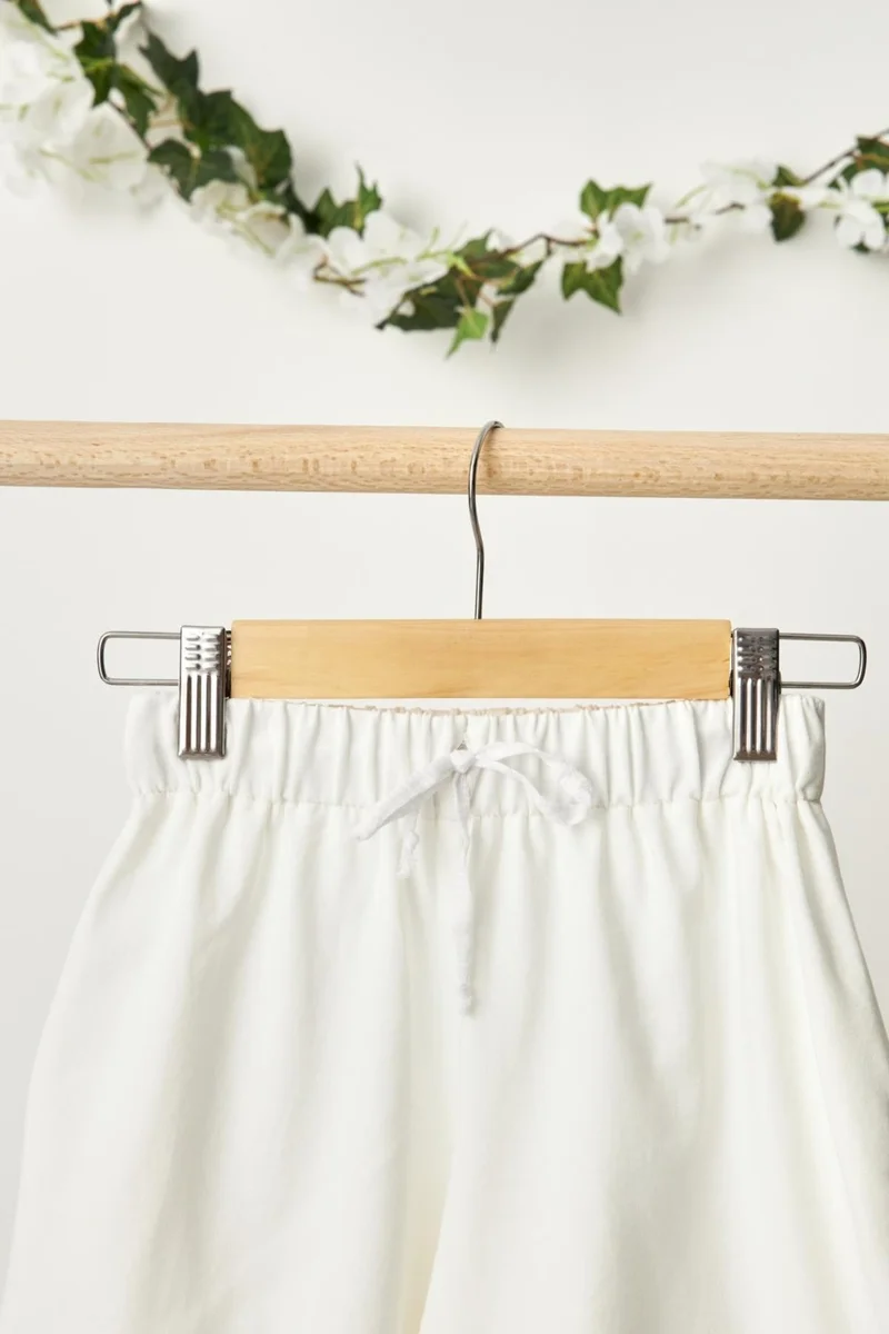 بيبيجيز White Boy's Lace-up Elastic Pocketed Soft Comfortable Lightweight 100% Cotton Combed Cotton Shorts