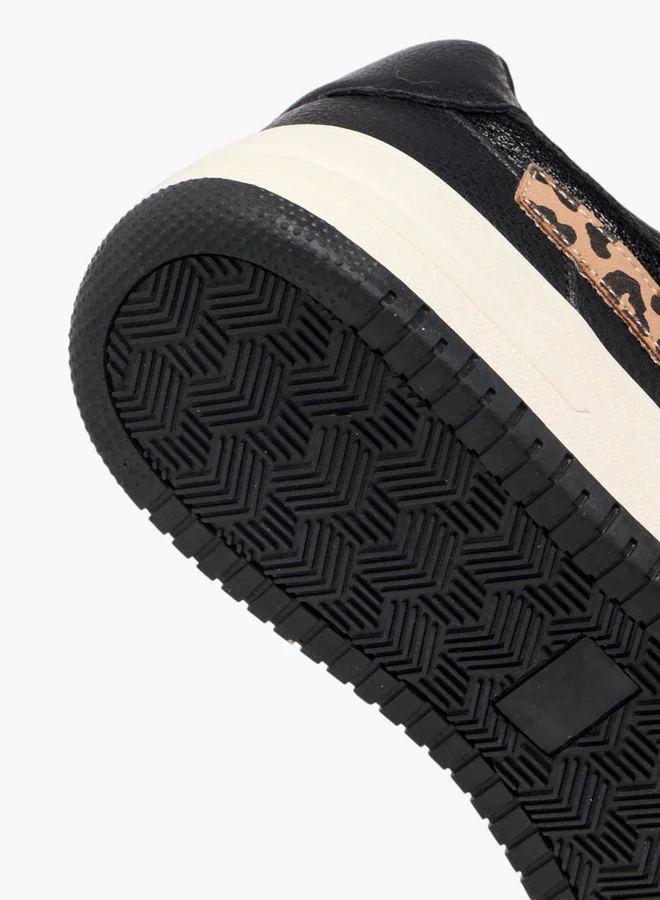 ميسي Women Animal Print Sneakers with Lace-Up Closure