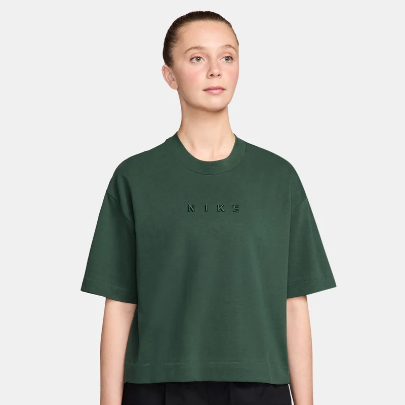Nike Green Women's Sportswear T-Shirt for Women | Best Price UAE