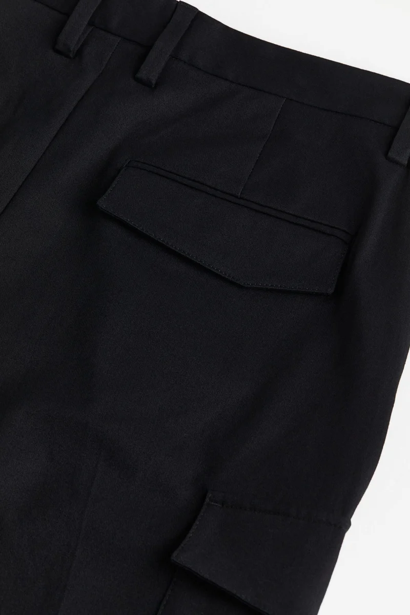 H&M Essential Slim Fit Cargo Pants