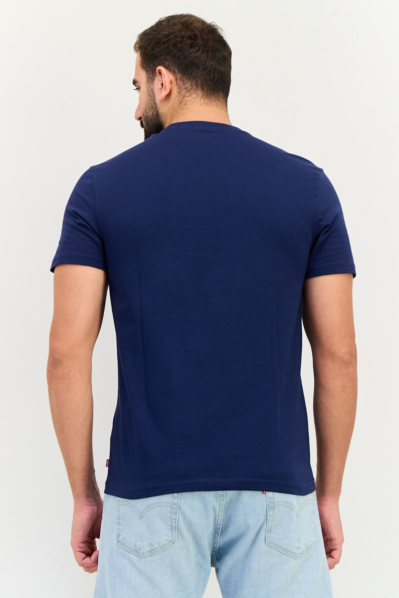 Levi's تي شيرتات قصيرة الأكمام للرجال بتصميم جرافيكي، لون أزرق داكن - Image 3