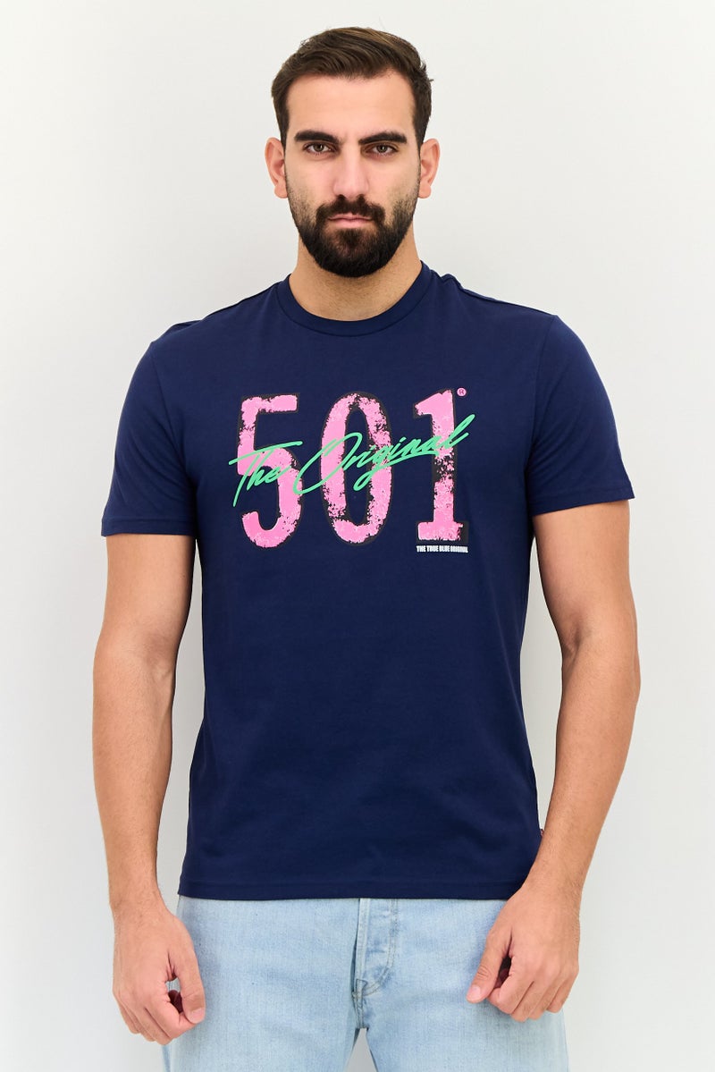 Levi's تي شيرتات قصيرة الأكمام للرجال بتصميم جرافيكي، لون أزرق داكن - Image 1