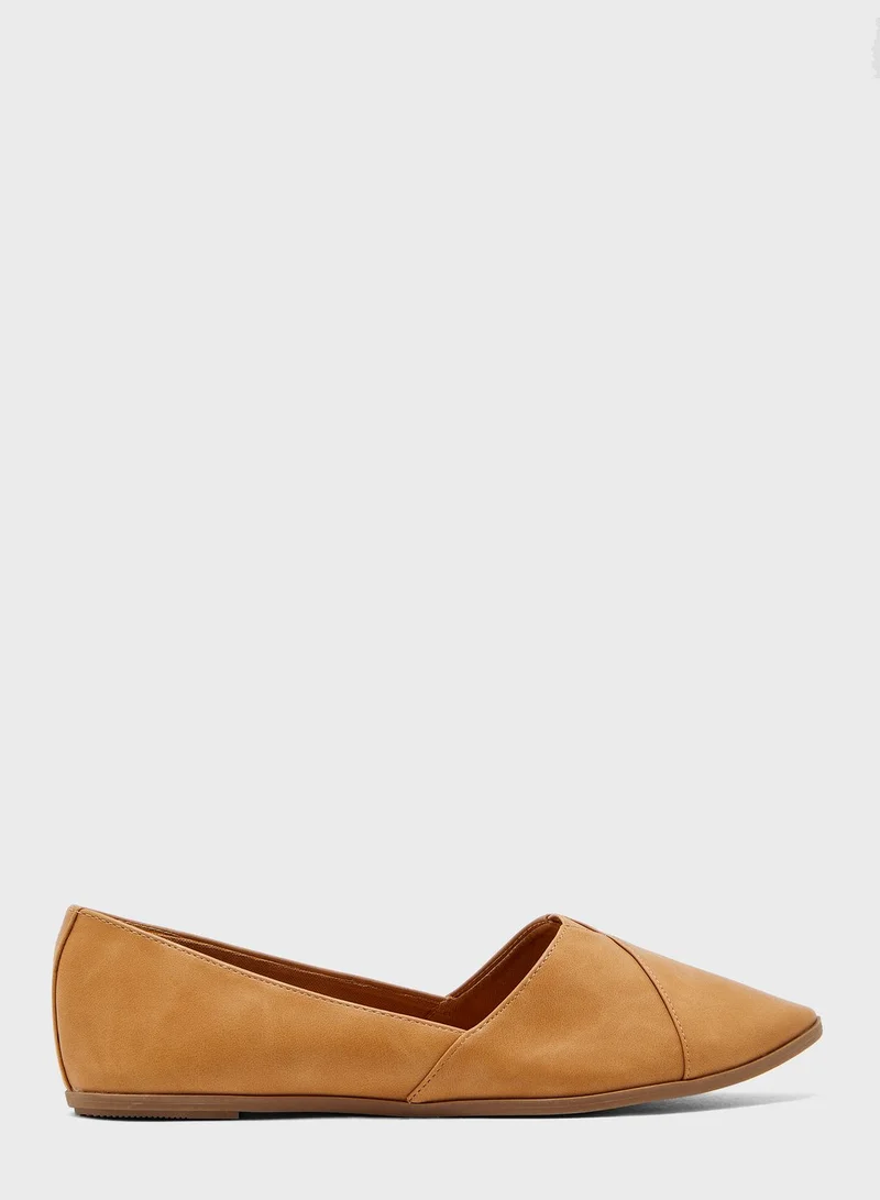 STEVE MADDEN Dion Casual Slip On