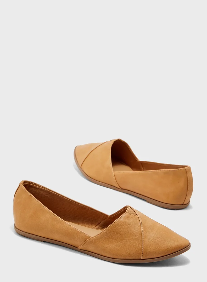 STEVE MADDEN Dion Casual Slip On